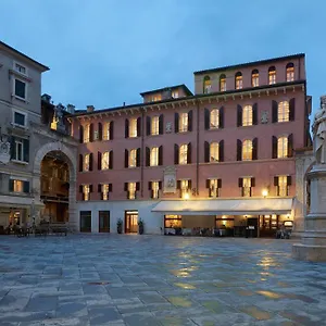 Lords Of Luxury Verona